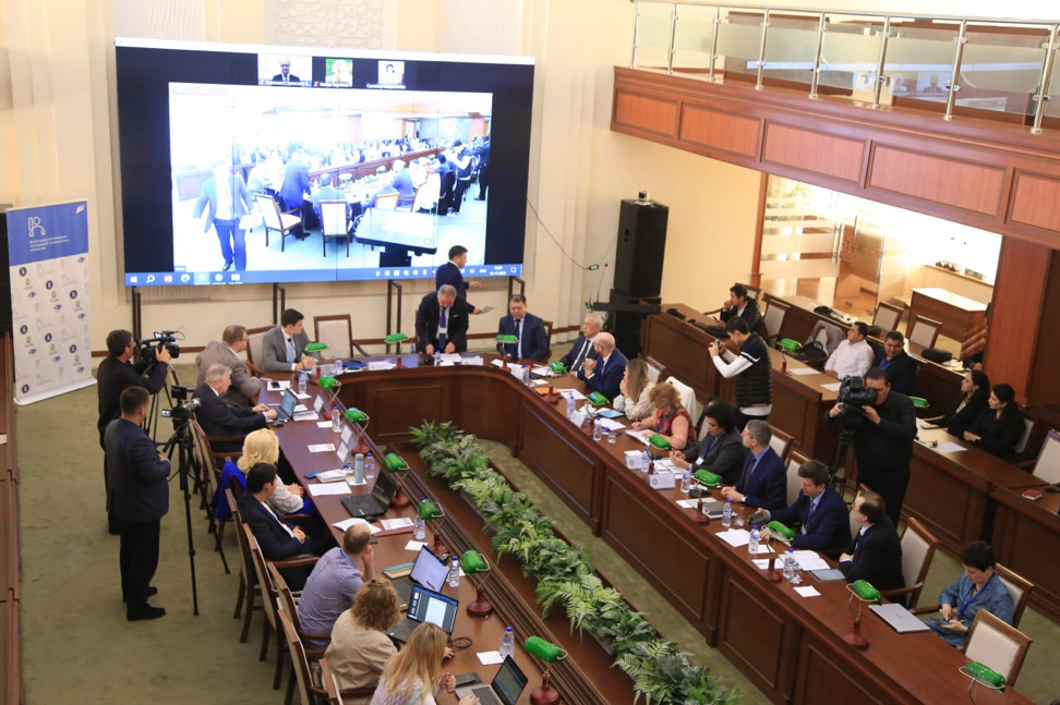 Иллюстрация к новости: Расширение границ науки: консорциум НЦМУ Потенциал человека на первой международной научной конференции в Узбекистане
